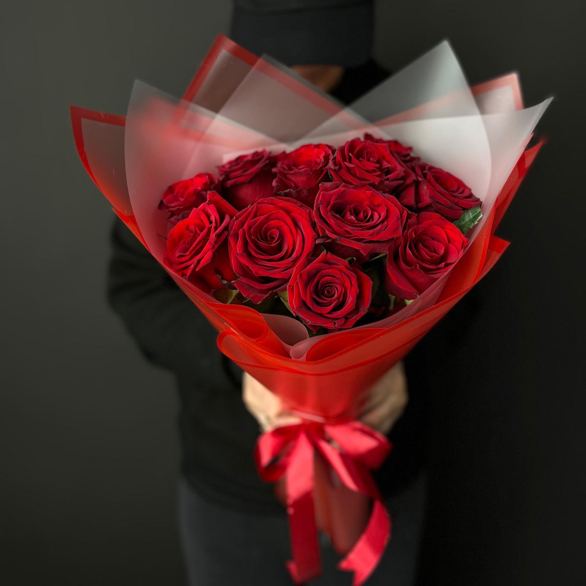 Букеты из красных роз 40 см (Эквадор) код  187124