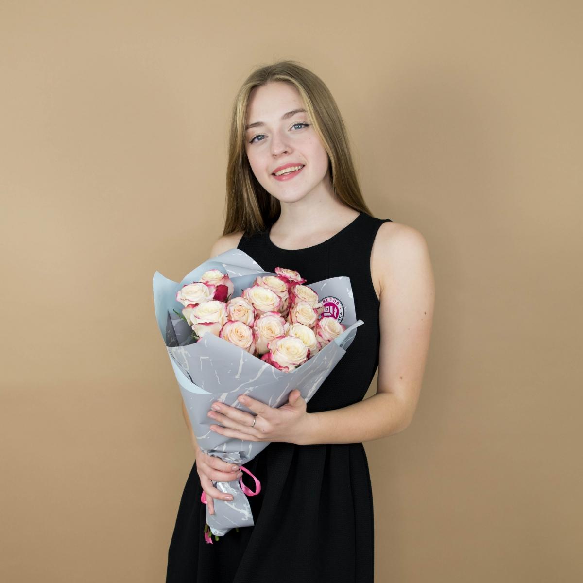 Розы красно-белые 15 шт 40 см (Эквадор) (Артикул: 86064)