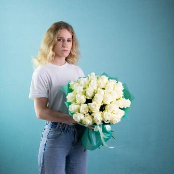 Розы Эквадор 40 см (Белые)